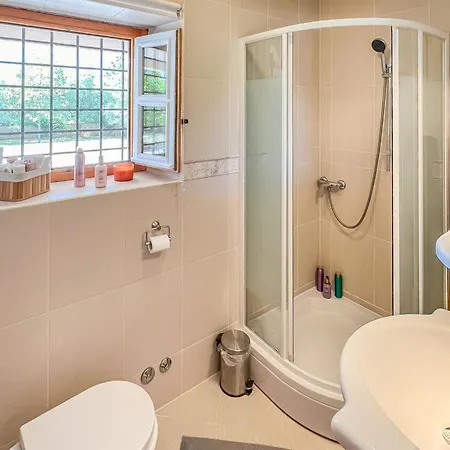 Bepo By Interhome Jakići